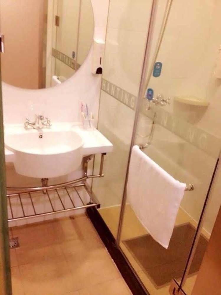 Hanting Hotel Shanghai Jiaotong University Jiangchuan Road Second Branch Екстер'єр фото